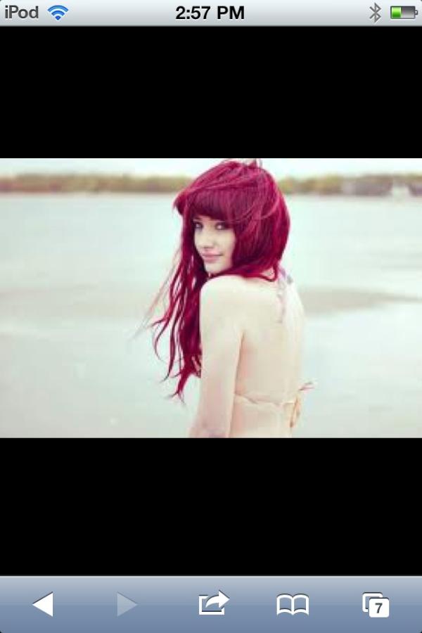 ASHBASH1808's tweet image. Going to due my hair that coloure.