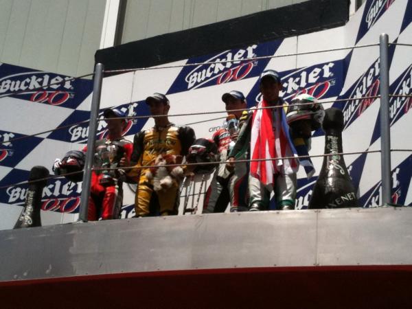 PET_Motorsports's tweet photo. @HafizhPetronas does Malaysia proud standing up there with Spain & world's best riders! #CEVBuckler #moto2 http://t.co/UoGnQ662