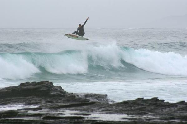 SoloSurfing's tweet photo. Volando voy...Volando vengo... #solosurfing http://t.co/OXScJmh7
