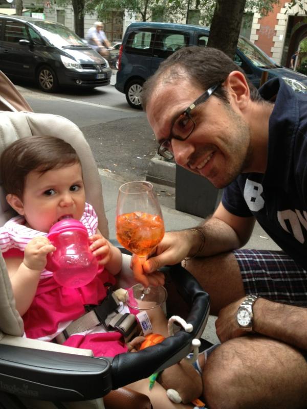 ClodiaVurro's tweet photo. Brindisi! http://t.co/EYYHWsrV