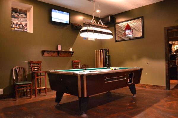 TheGeorgetowner's tweet photo. Pool sharks welcome! The Georgetowner Draft House has become Fortville’s quintessential turn-of-the-century dining pub. http://t.co/iE1busIH