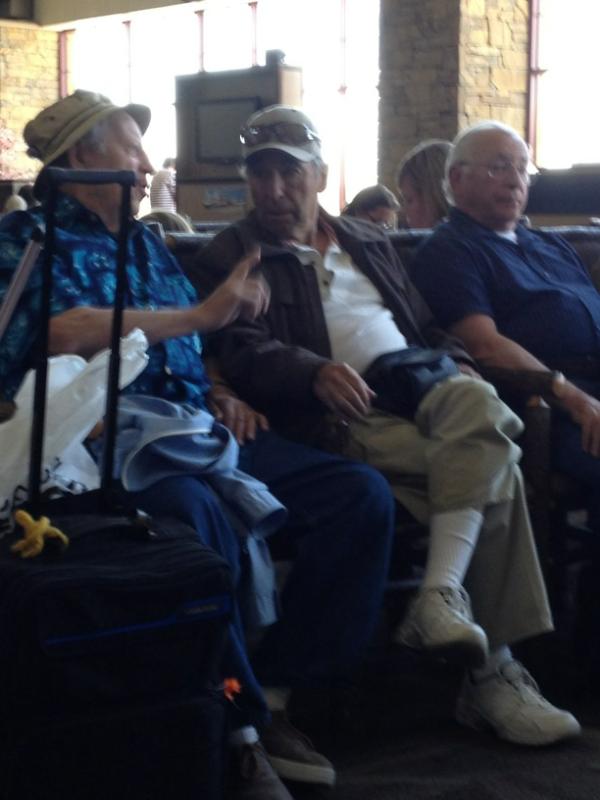 faytown's tweet photo. Branson airport http://t.co/xorRWg0g