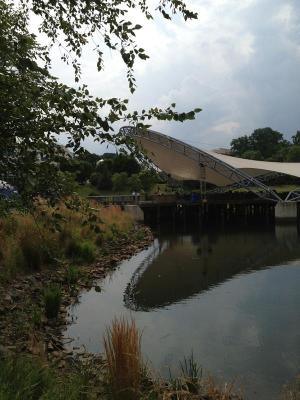 CLTsymphony's tweet image. The weather is breezy &amp;amp; fabulous so far at #summerpops! It may be raining at your house but it isn't here! C'mon out!