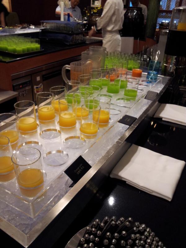 creative_js's tweet photo. 모두 굿모닝~~

아침 조식 코엑스인터 브라세리에서 http://t.co/NJeVaZ7x