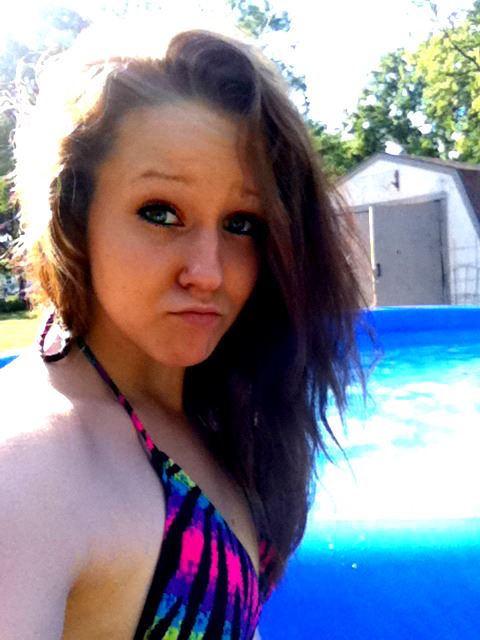 AshleySetzke's tweet photo. Summer, 2012 ♥ http://t.co/m5wLHT98