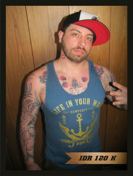 "bTTM016NV" available size S,M,L,XL