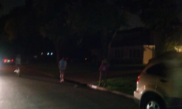 FPCMEN's tweet image. Claire maggie Paris holly hunter grace both tuckers