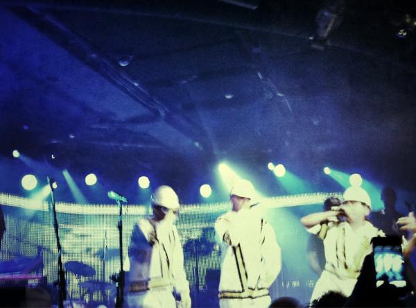 TJ_SKIS's tweet image. This is what's up @AspenSnowmass #karldenson + beastie boys #soundsfromwayout all night! #bellyup