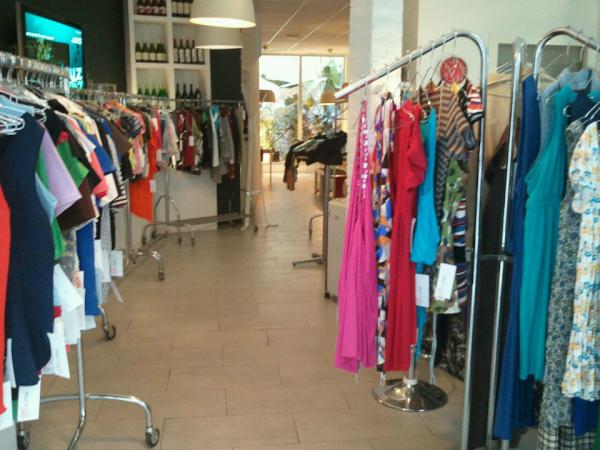 OfficeRuzafa's tweet photo. http://t.co/epUh5hlE