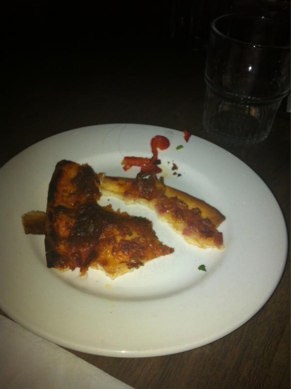 itsmeebronte's tweet photo. @courtneybrah yummy :) its so hot and really fun!! The kids here are so cute xxx missing you much http://t.co/a8kvx7sy