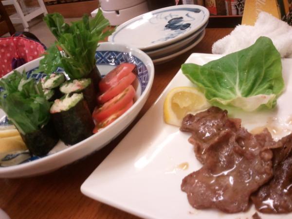 daeritsu18's tweet photo. 打ち合わせと称した飲まのま。 http://t.co/d1KIWfqN