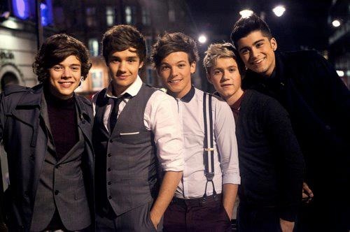 allianadolina's tweet photo. #InLoveWithOneDirection @onedirection I Love You!!! Always and Forever Follow Back Please? ;) x http://t.co/rBIdBSqK