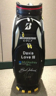 Love3d's tweet image. Have you helped me help you 2day? If I get the most new followers &amp;amp; beat @ZachJohnsonPGA one of you will win my bag!