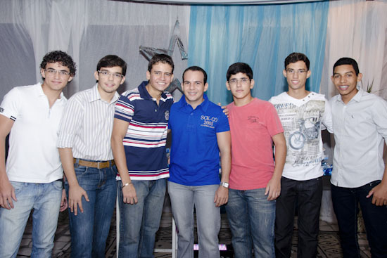 HaronFelipe's tweet photo. #DanielVieira, #YagoBlohen, @IsraeelAraujo, #Paolo, @leevifelipe_ e @NayarisonBruno . http://t.co/RKB6K1hK