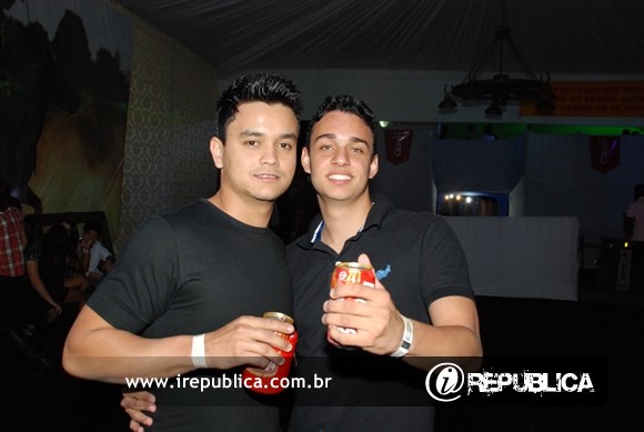 BrunooTrivelato's tweet photo. Ficcap :)) http://t.co/TP8eMXwF