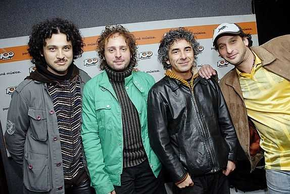 Los Tipitos tweet media