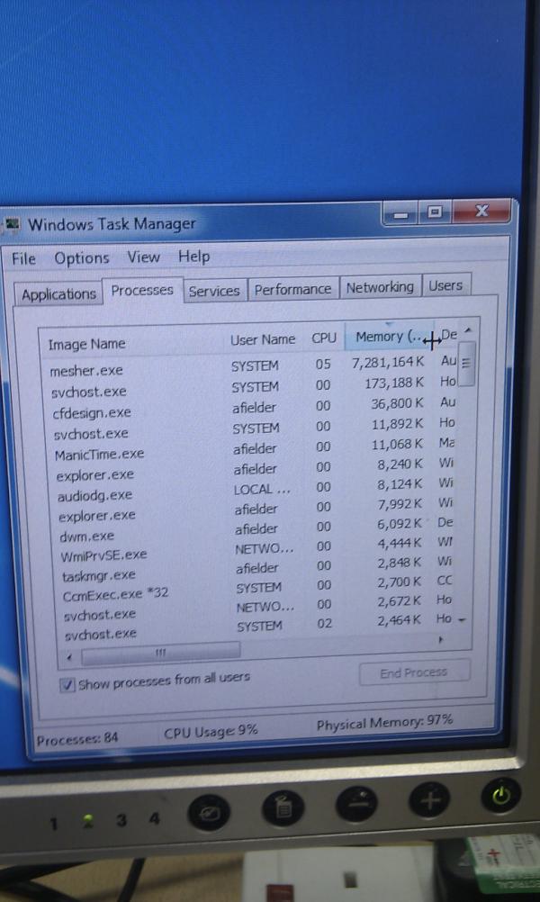 AlexFielder's tweet image. Using #Autodesk #SimulationCFD and this happened.. #needmorememory