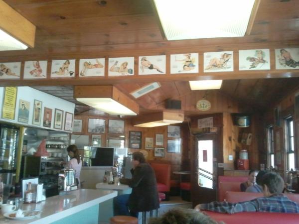 gellevi's tweet photo. The real San Francisco burger is served in these places. http://t.co/cfhn2AGr