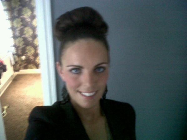 HugganVicky's tweet image. Needs 2 seriously get fit x