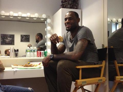 Team LeBron tweet media