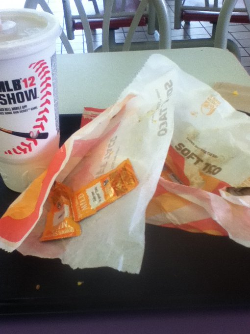 Juss smashed on Taco Bell , heading home , http://t.co/phrFFZc1<a href="/tag/newprofilepic"class="tags"><span>#newprofilepic</span></a>