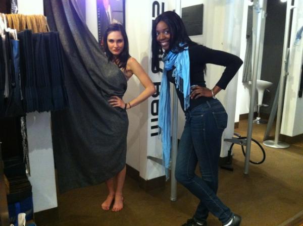 Reel_Films's tweet image. Filming at Denim 101 in Vaughan!