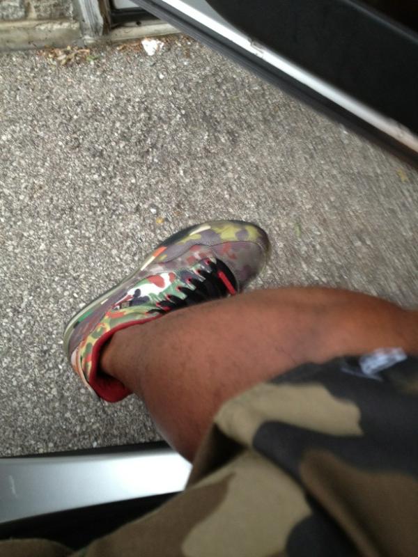 JonnieRockit's tweet photo. IRockit all day pt. 3 the series (IROCKIT camp shorts &amp; shoes) http://t.co/6nIjkRDP