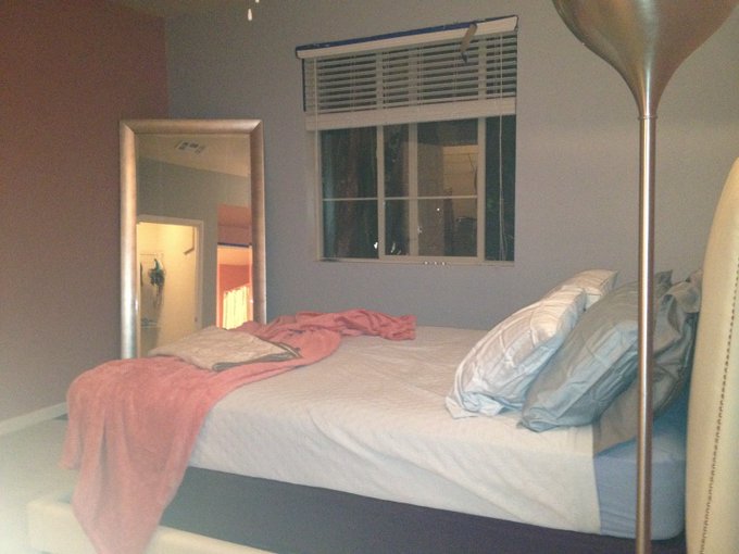 My new bed room http://t.co/zAJxEhWF
