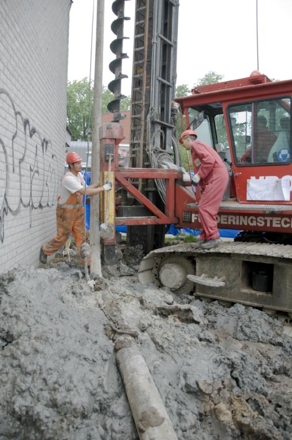 BVR start met de bouw van project #BonAparte #Etten-Leur bvrgroep.nl/Home/Actueel/N…