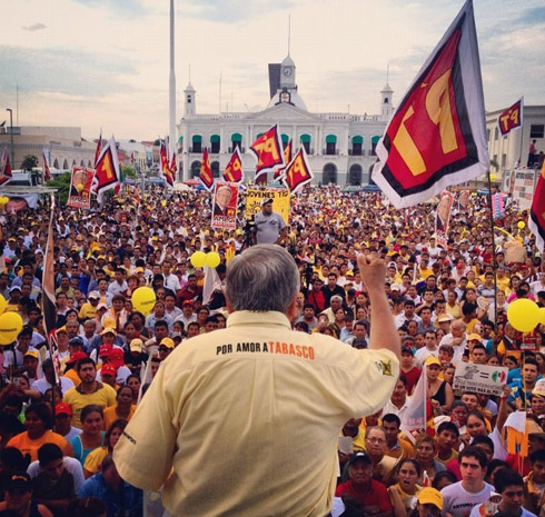 ndetabasco's tweet photo. Mejor cierre de campaña no pude haber tenido. Con los jóvenes sacaremos adelante a Tabasco: Núñez http://t.co/OapRWjxD