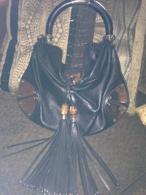 LolliPops_G's tweet photo. @KarinaLarrauri hermosa gucci uno de los mejores modelos de la casa 100% original al mejor preció .. Oferta! http://t.co/rjhNmSU7