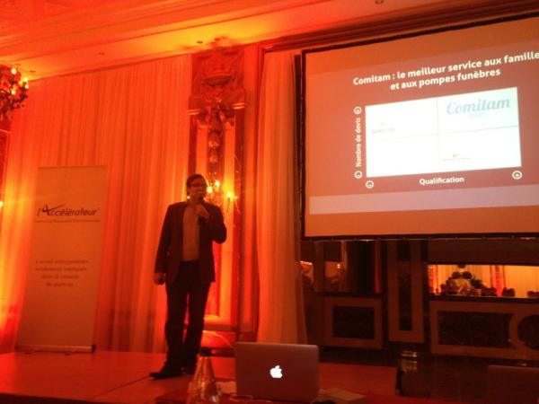 mitchdeg's tweet photo. Comitam, la Start-up la plus glamour de l'Accelerateur au pitch ! http://t.co/jhKDjFQu