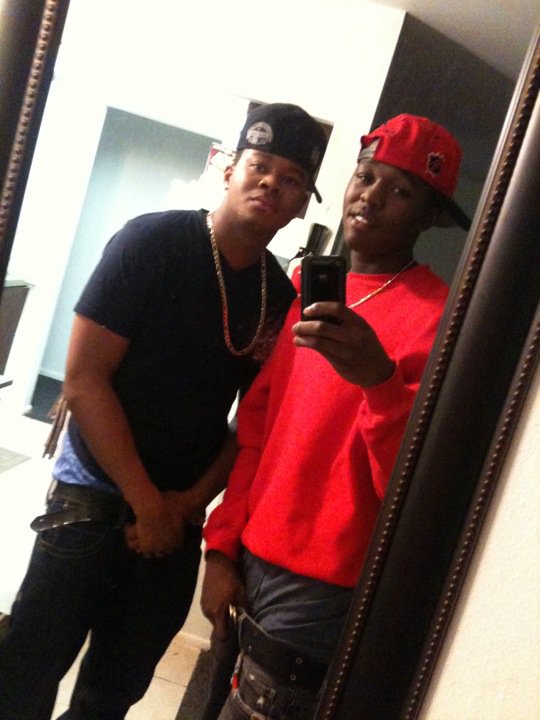 G_beenTilted's tweet photo. #Tbt@Tyron_Kyriee http://t.co/jnVVZFG3
