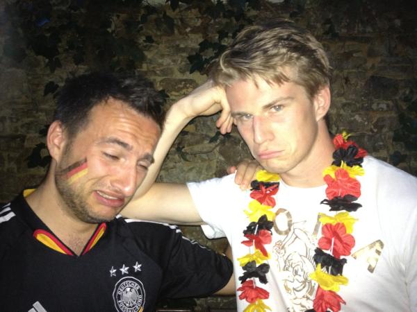 F1TeamsDrivers's tweet photo. NicoHulkenberg: RT @Real_Flo: After the first half!!! http://t.co/YBs4KI4m http://t.co/YxoDDbbv