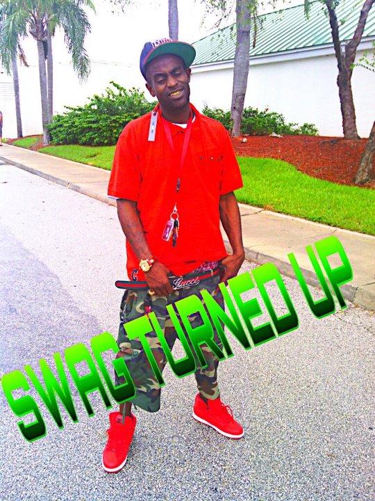 killa_blac's tweet photo. Swag life http://t.co/lGsm5GSy
