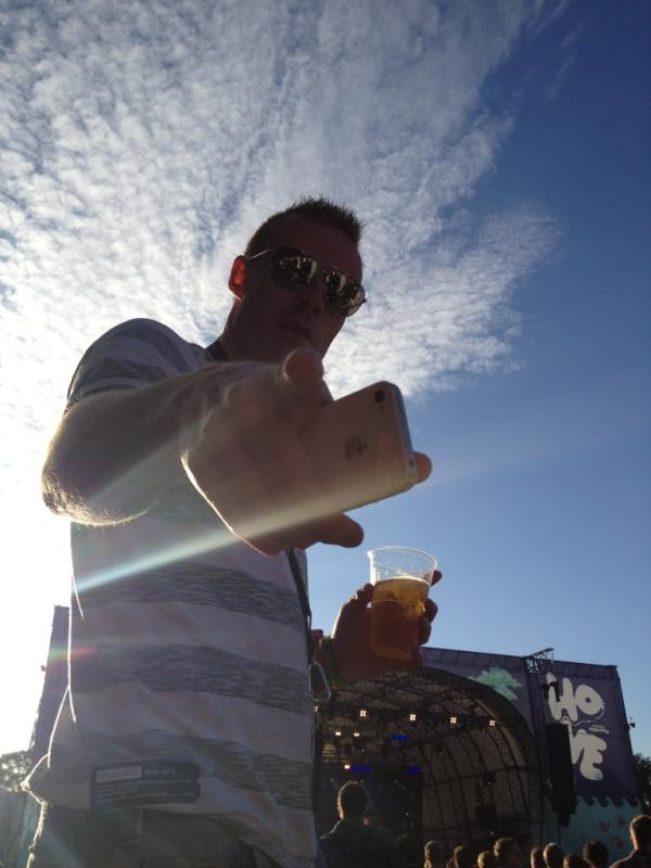 ingridkrt's tweet photo. Verdens kuleste Kristian på festival! @krials http://t.co/SSiStjNr