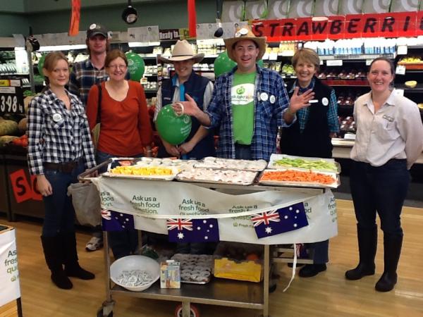 donash99's tweet photo. Narangba farmers http://t.co/0aFtHmfV