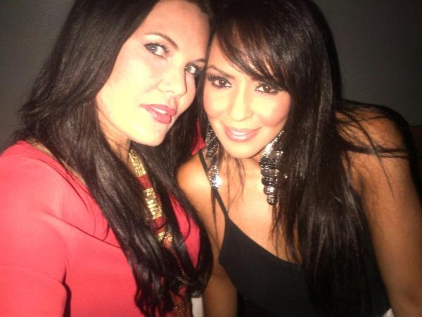 mslayellay's tweet photo. I love you hunny always !! Best friends forever @armybrat312 💋💋💋😍😍😍 http://t.co/yo1LKdhB