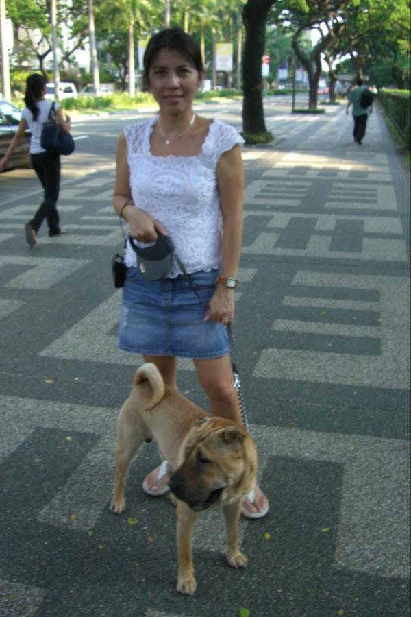 BloggersFAQ1's tweet image. Bullet on day off loafing with mom