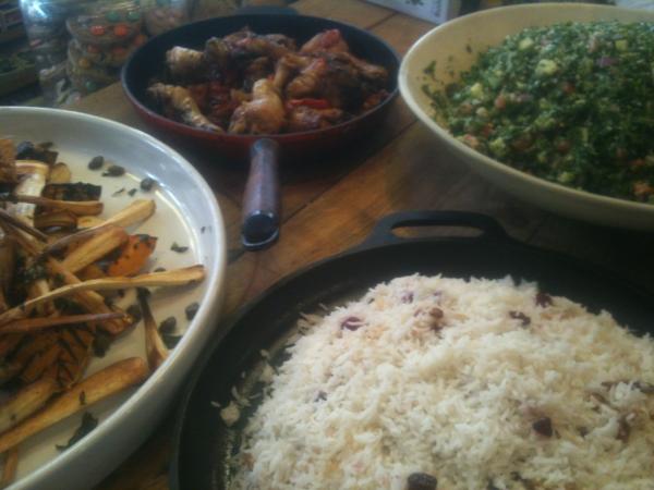 MinkiesDeli's tweet image. Amazing spicy chicken on at Minkies today, for anyone in need if a lunch treat. X