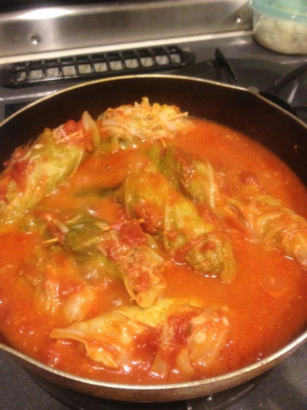 XtineSagum's tweet image. #CookingforHubby: Beef Cabbage Roll for dinner