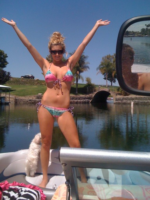 It's summer time baby:) Happy #FriskyFriday ... Xoxo Rt @PlayboyPlus @PlayboyDotCom @Playboy http://t<a href="/tag/friskyfriday"class="tags">#FriskyFriday</a>