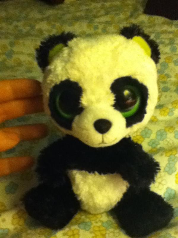 louisetweetsnow's tweet image. @_will8 I shall, but for now it's goodnight from me and goodnight from him... #pleasegetthereference