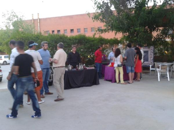 BeveragesTour's tweet photo. Tens calor? Vine a la festa cloenda del gintonic lleida tour. Estem a la torre del cotton! http://t.co/ClqRfyWi