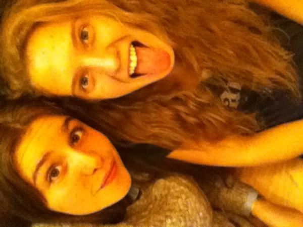 Flormejliker's tweet photo. Teamis!!! @michu_plot http://t.co/i7O9zKgT