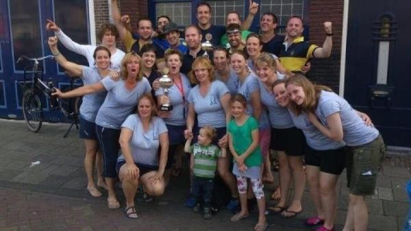 Got the tins!! <a href="/DIOK_DAMES/">DIOK DAMES</a>  number 1 (again) <a href="/diokrugby/">Diok Rugby</a> number 3 in the open class #dragonboat <a href="/lakenfeesten/">Lakenfeesten</a>