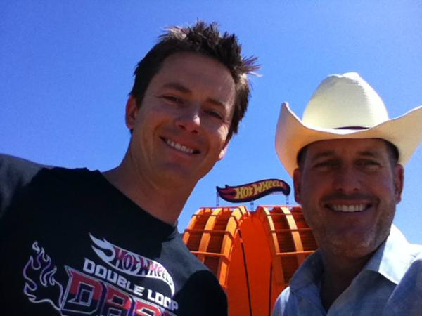 Hot_Wheels's tweet image. No limits. No fear. @TannerFoust &amp;amp; Greg Tracy @mylifeatspeed are about to tackle the #DoubleLoop Dare. Let’s do this!