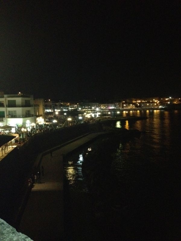 MirkoVucinic's tweet photo. Buona notte dalla bellissima Otranto! http://t.co/e47z7PVx