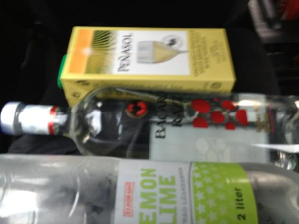 CarroMoment's tweet photo. Efterfest!!! #semester http://t.co/WAUemWBF