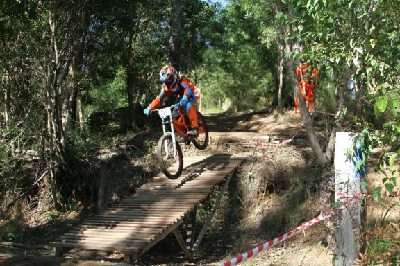 Ktm83Matt's tweet photo. My on race run at posties state race http://t.co/fmoSp7hA